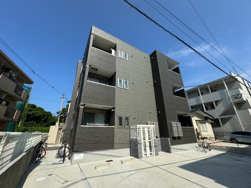 R-SMART香椎北