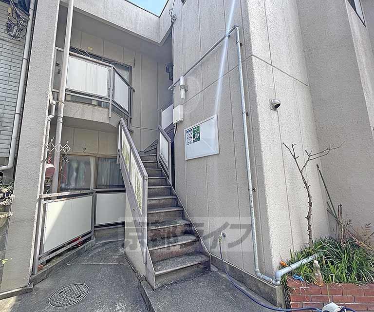 ハイツ桂南