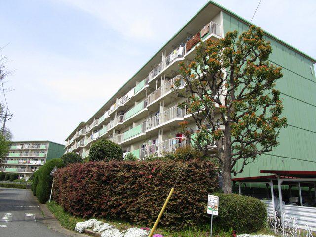 三芳団地1号棟