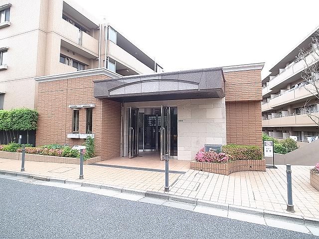 ファミール明大前