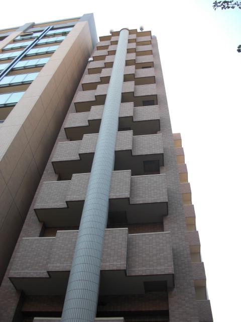 プレサンス新大阪