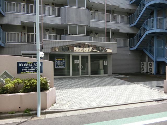 イーストアベニュー