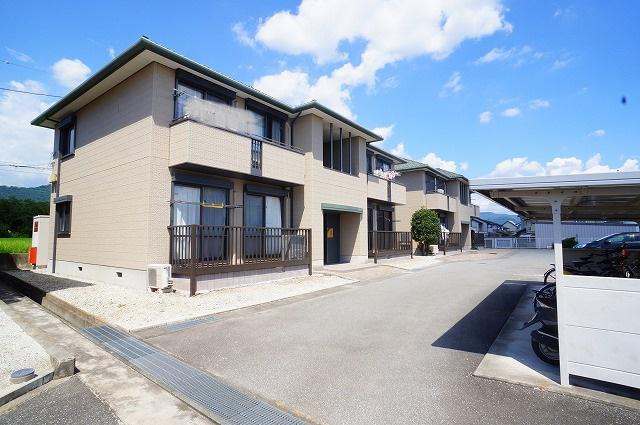 シャーメゾン山田A