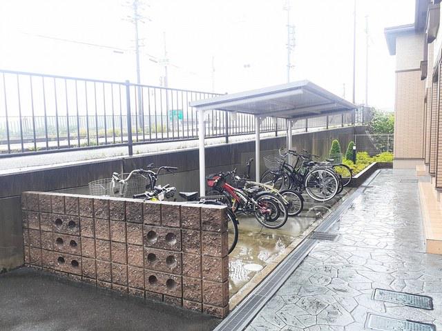 ルナ三田