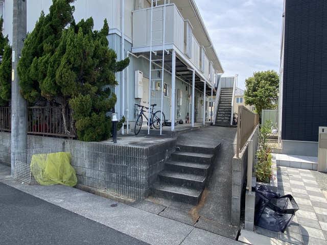 ハイコート辰巳