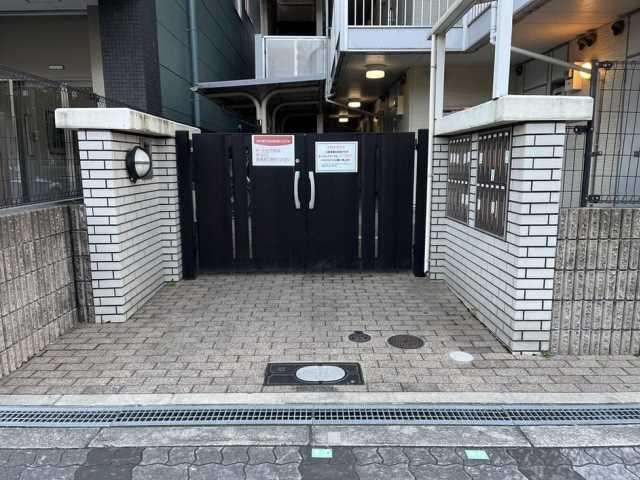 レオパレストウメイ