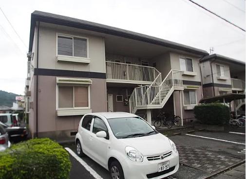 フリーデン安居野 E