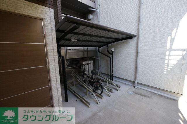 クレイノウィステリアIV