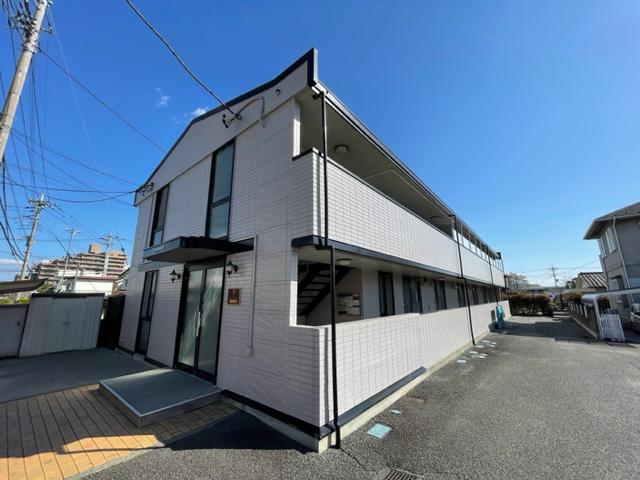 レオパレスクレベール