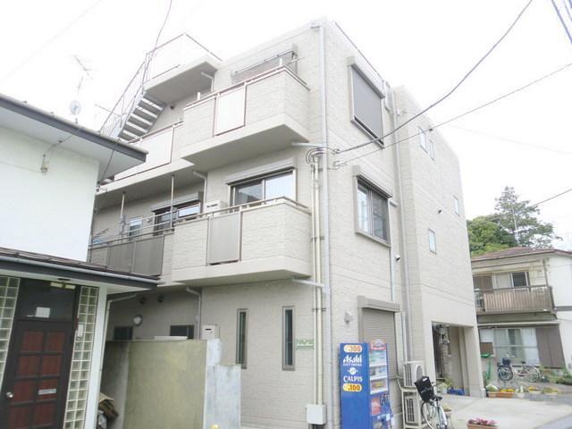 STELLA HOUSE