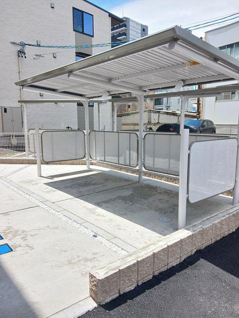 ヒカルサ四日市中部イースト