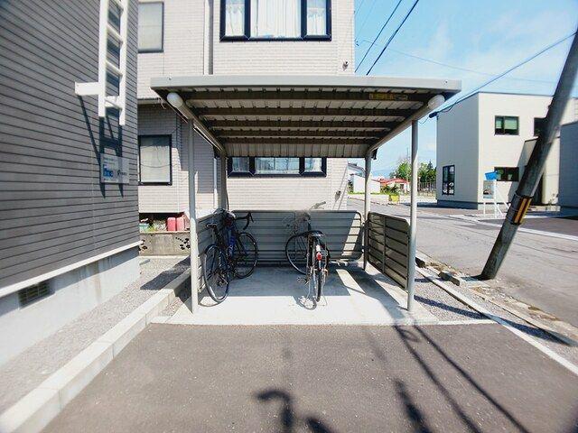 グラストレーズ深堀通
