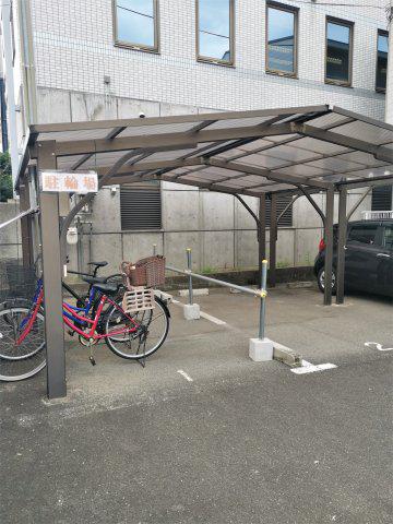 エスタシオンU