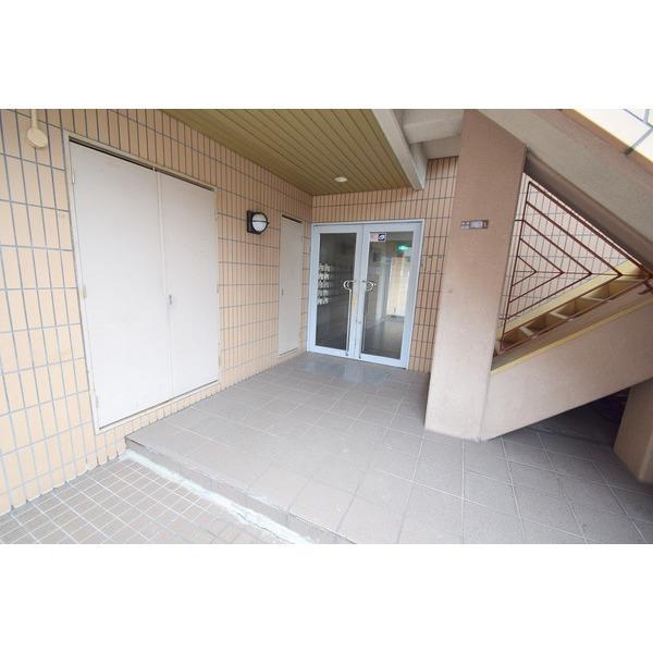 鶴見緑地ハイツ弐番館