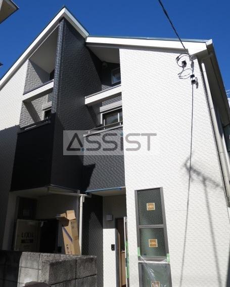 T.K.HOUSE