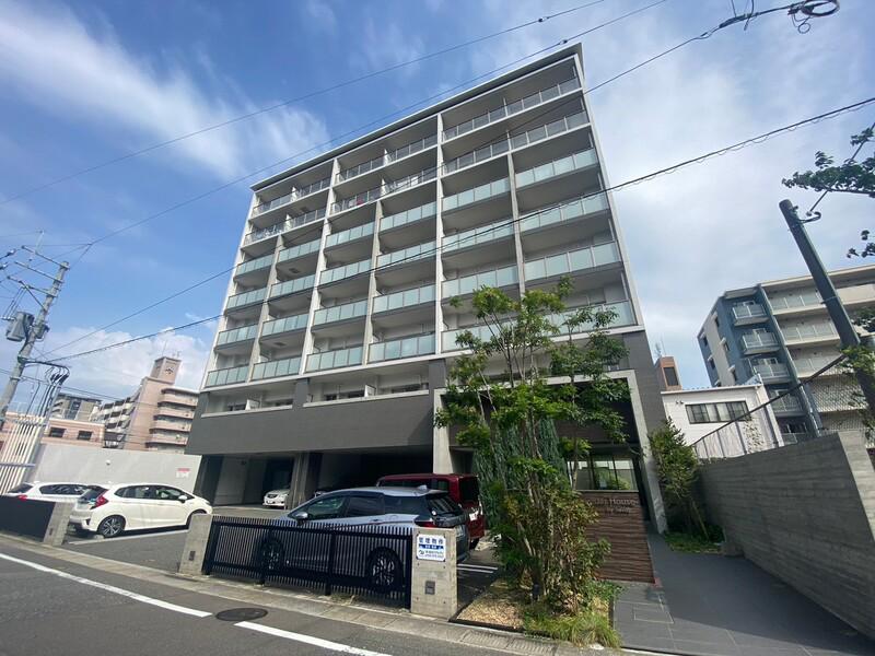 ザ シダーハウス バイ サヴォイ