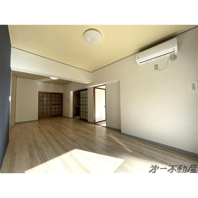 与一第二マンション(3LDK/1階)