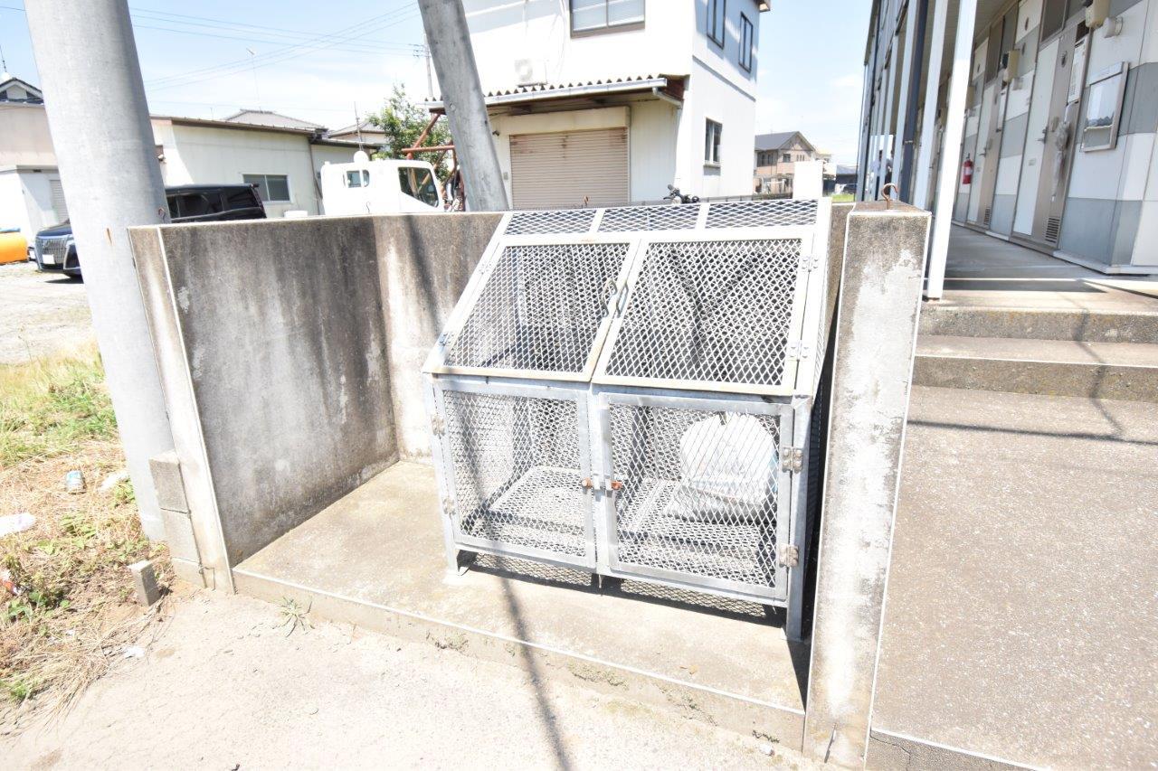 ＪＲ常磐線 神立駅 徒歩45分 2階建 築28年