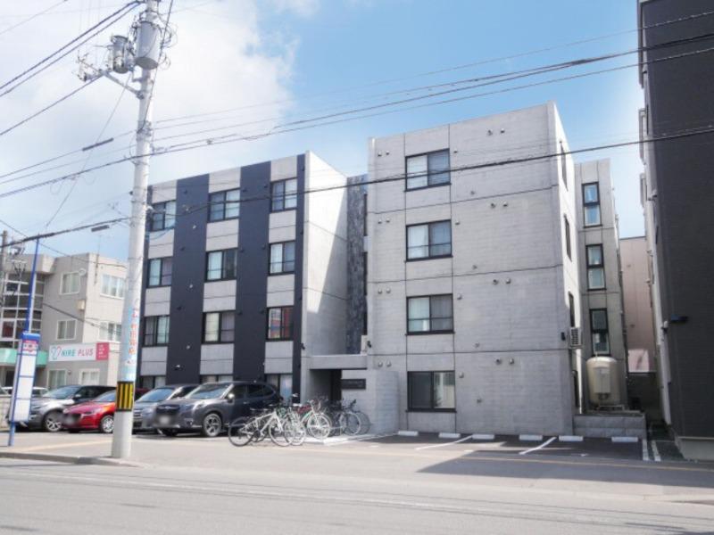 FUTABA SQUARE N21
