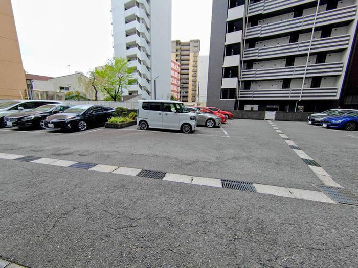 サンパーク高岳駅前