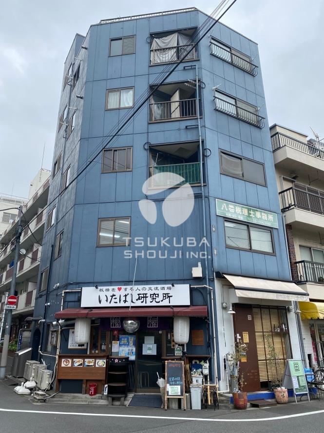 ビックイン