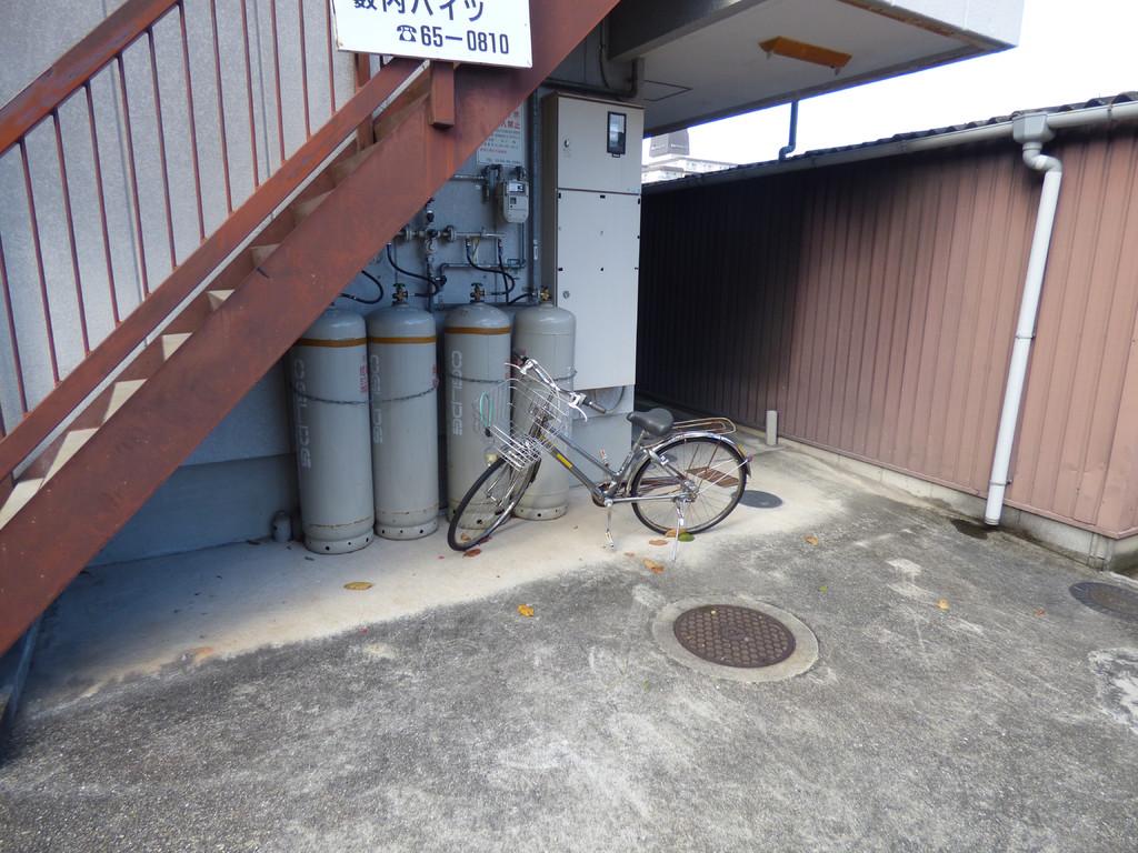薮内ハイツ