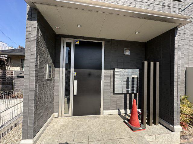 D-ROOM門前