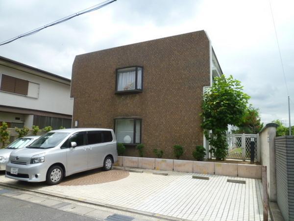 シャルレ8番館
