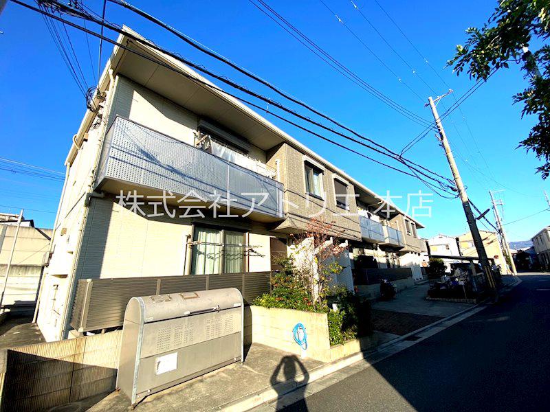 シャーメゾン稲田本町A