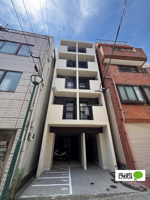 MODERN PALAZZO 眼鏡橋