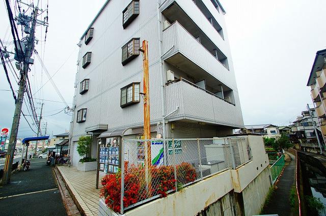 アパートメント摂津II