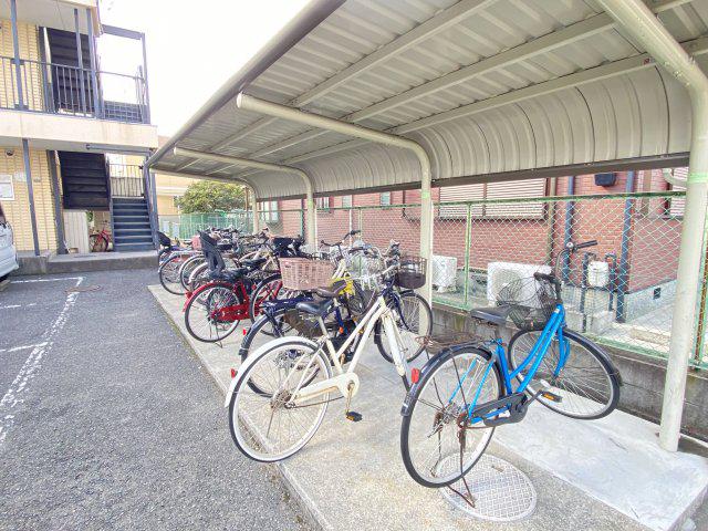 モアクレスト綾園