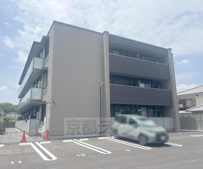 シャーメゾンM-SIX