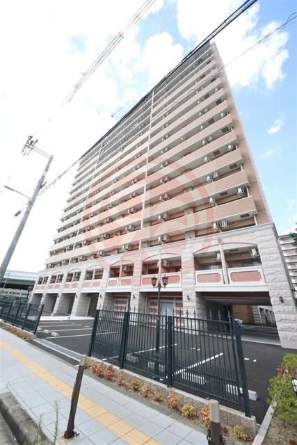 LUXE難波西III