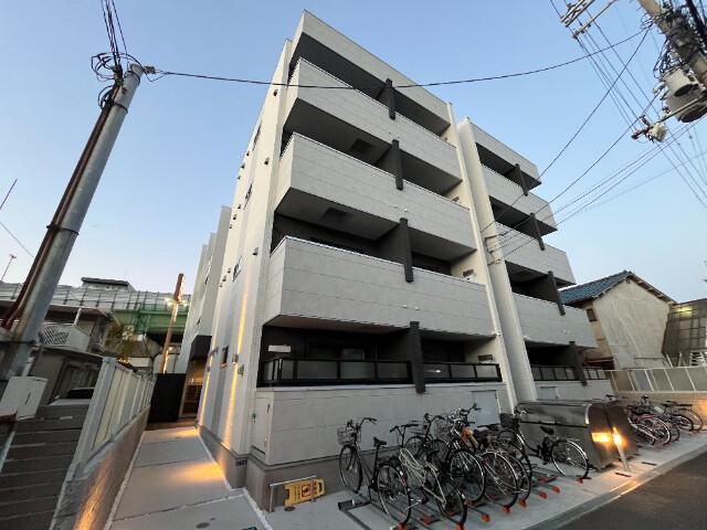 リアコート高井田中央 ウエスト