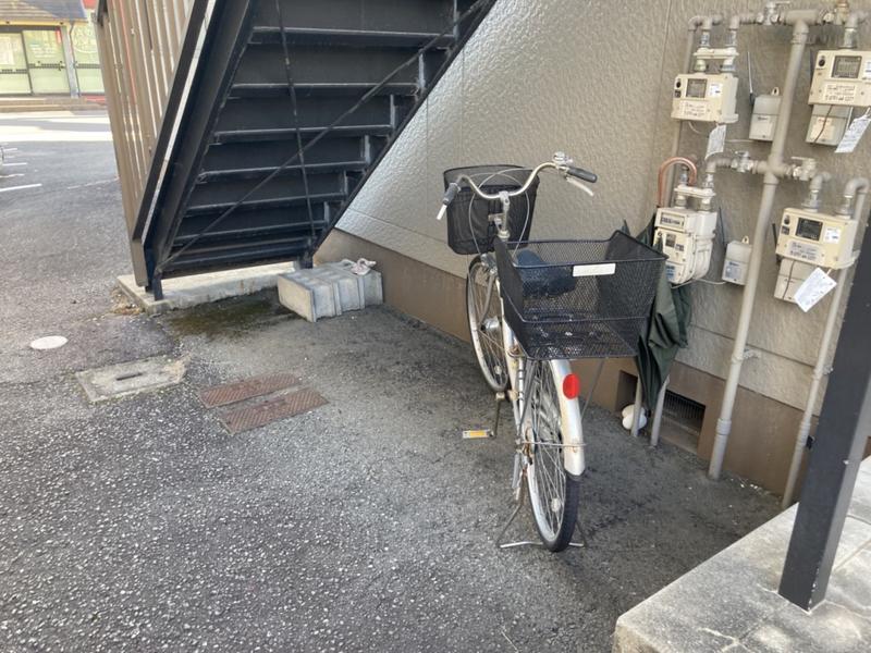 メゾン澤田 F棟