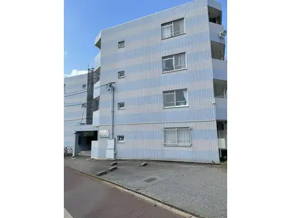 共栄ハイツ2号棟(1K/3階)の外観写真