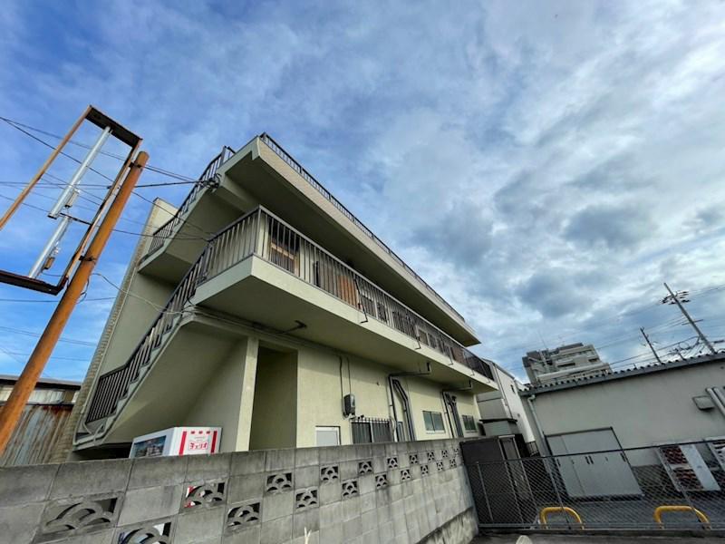 伊勢田マンション