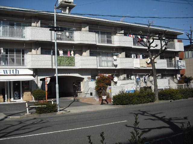 サンハイツ二城