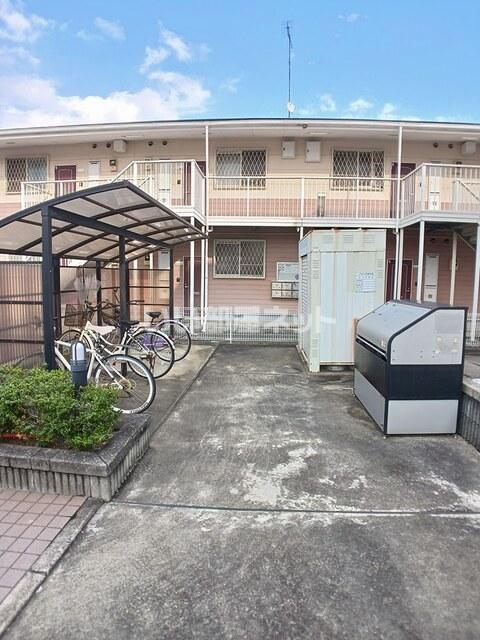 メゾンセレッソA棟