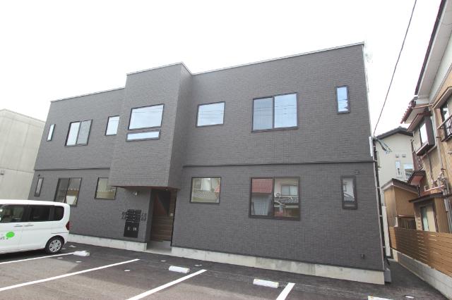 MONT BLANC四ツ葉町