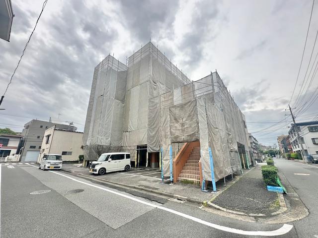 シャルマン綾瀬