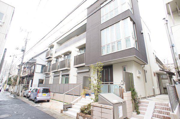 ラフォーレ市川