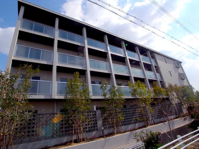 アビタシオンデュプルミエ
