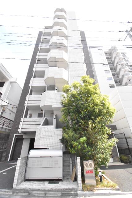 ロイヤルヒルズ浦和岸町