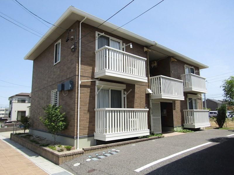 ファミール森西 A