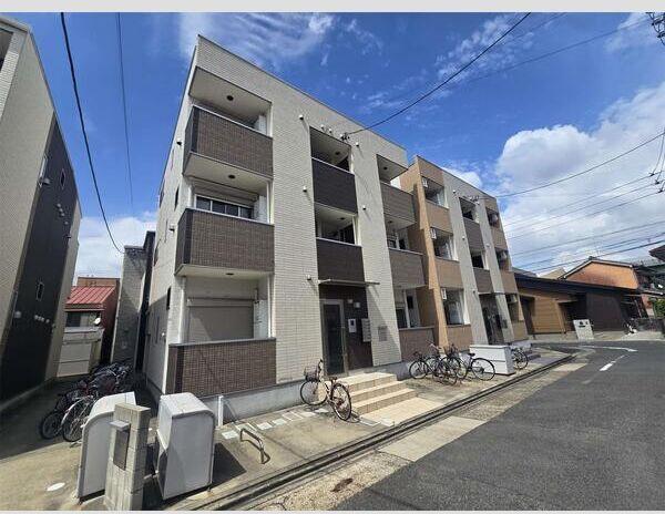 セントラルコート山王