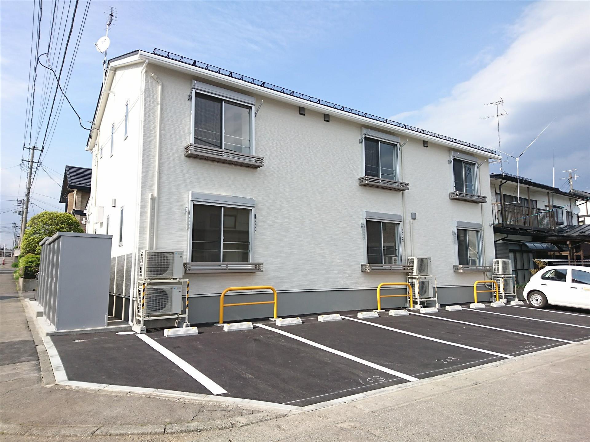 岩手県北上市  築9年