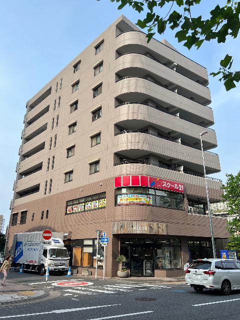 LA VITA谷塚駅前I
