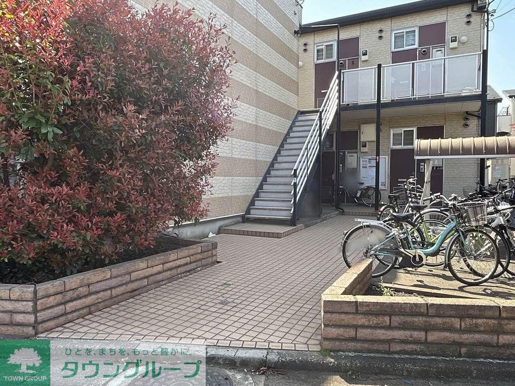 レオパレスフェイバーフィールド